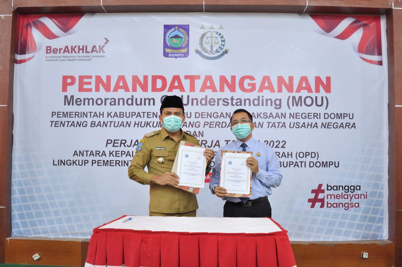 Pemda Dompu Dan Kejaksaan Negeri Tandatangani MOU Bantuan Hukum Perdata Dan TUN Serta